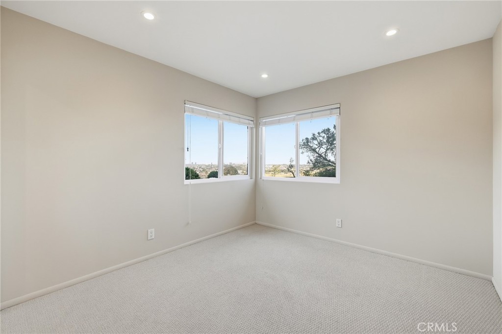 4070 Bluff Street Property Photo 25
