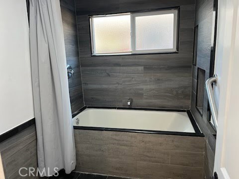1040 Cedar Property Photo 2
