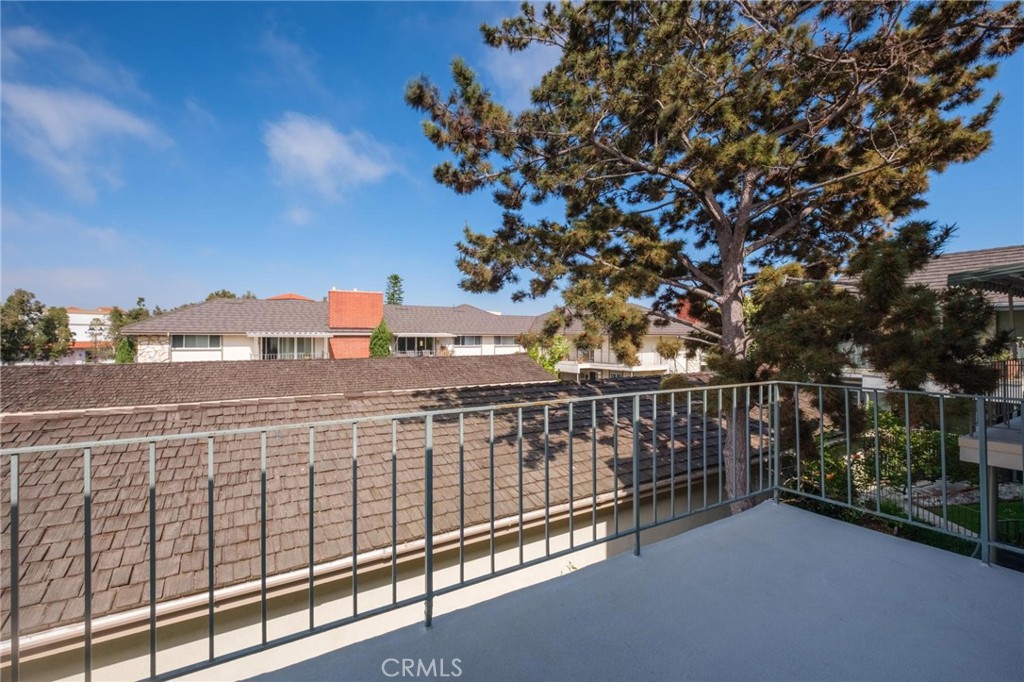22679 Nadine Circle B Property Photo 13