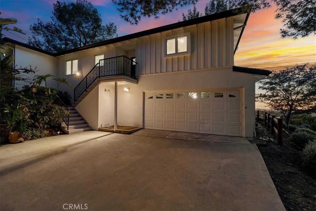5338 Waldo Property Photo 1