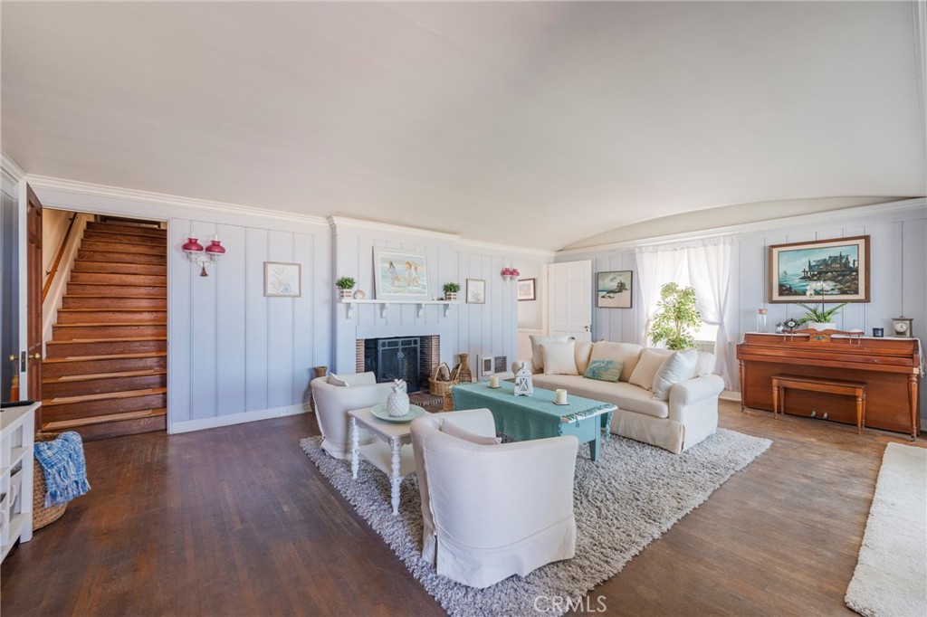 1818 The Strand 1 Property Photo 17
