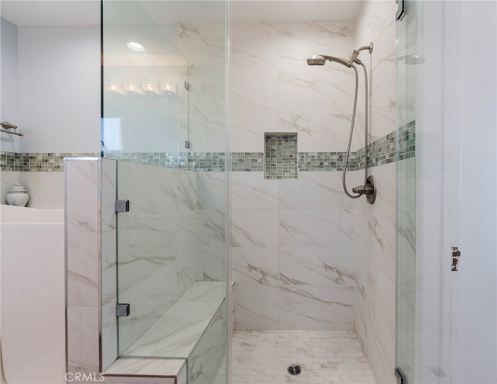 1818 The Strand 1 Property Photo 37
