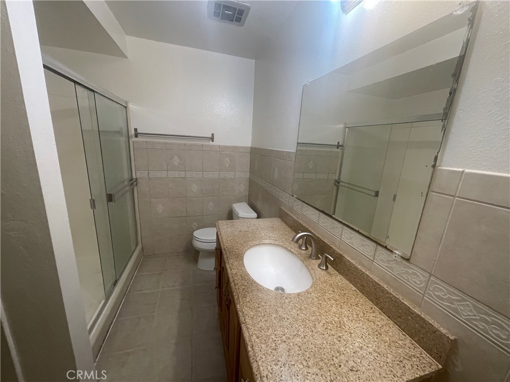 3602 W Estates Ln, #211 Property Photo 10