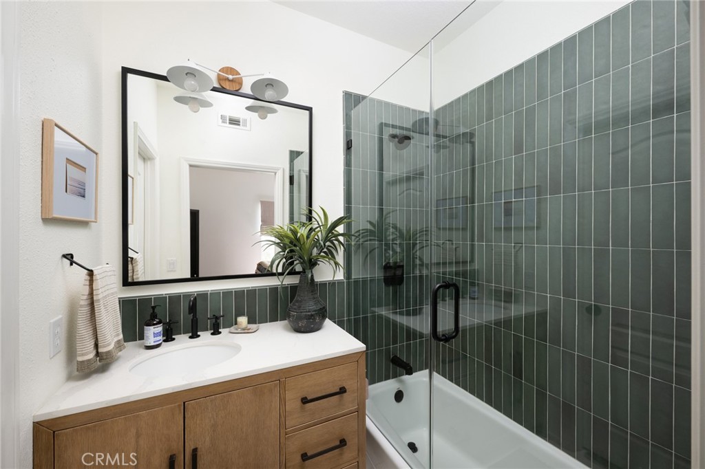 5 Auvergne Property Photo 15