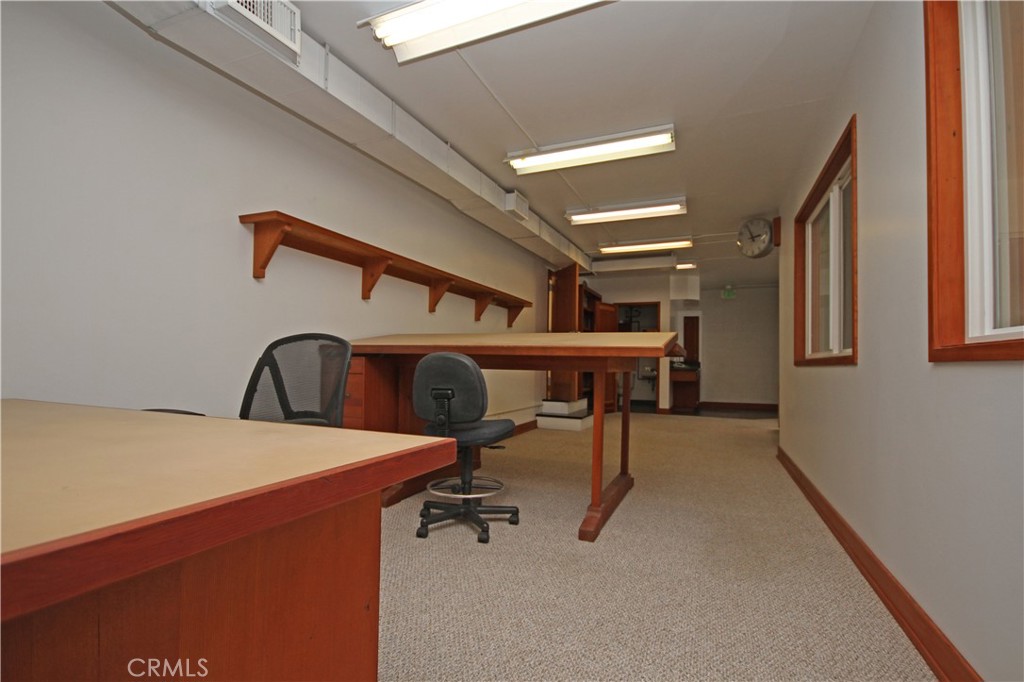 25208 Broadwell Avenue A Property Photo 14