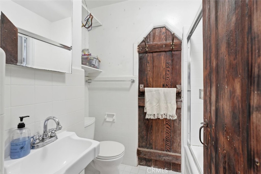 4308 Crest Drive Property Photo 28