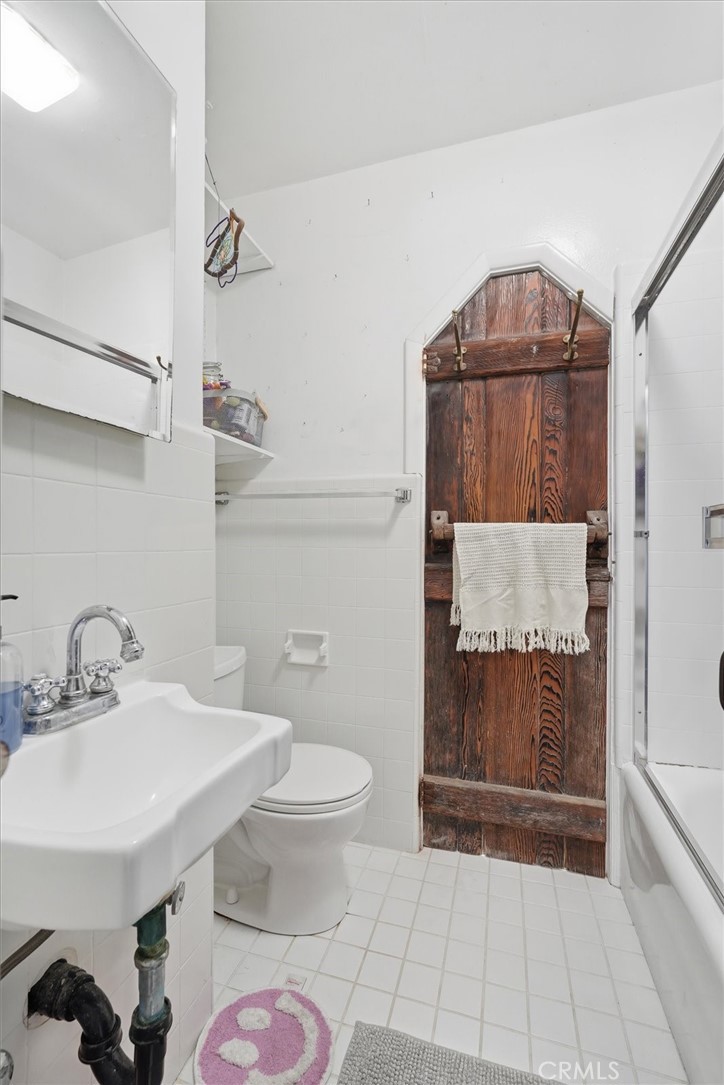 4308 Crest Drive Property Photo 29
