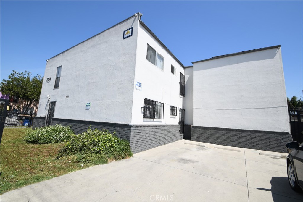 7104 San Pedro Property Photo 45
