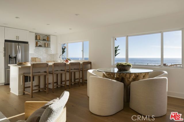 1000 The Strand Property Photo 8