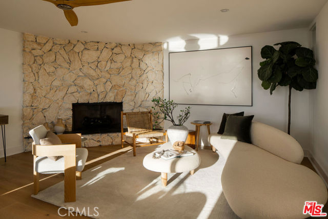 1000 The Strand Property Photo 11
