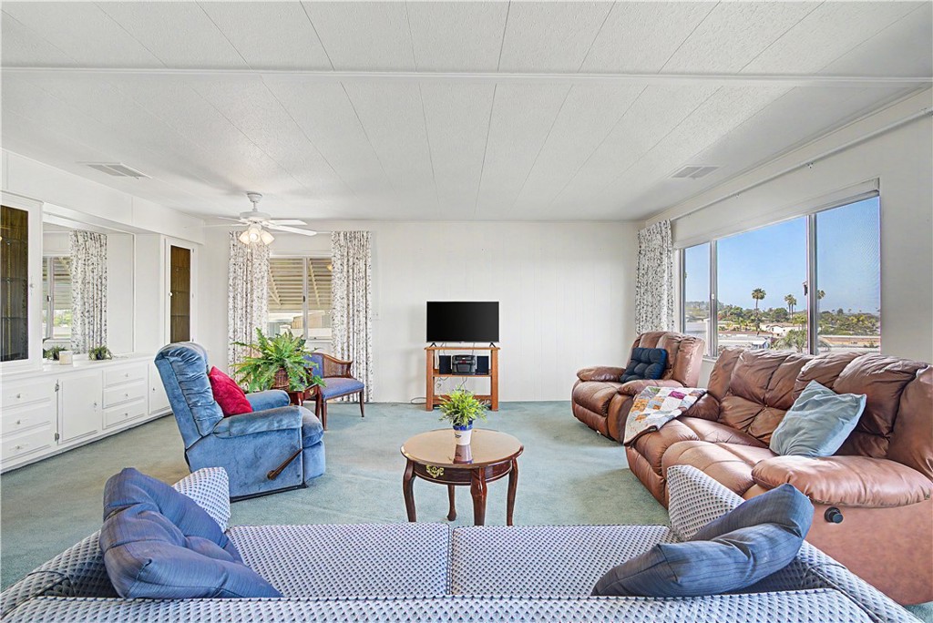 2550 Pacific Coast Hwy 217 Property Photo 2