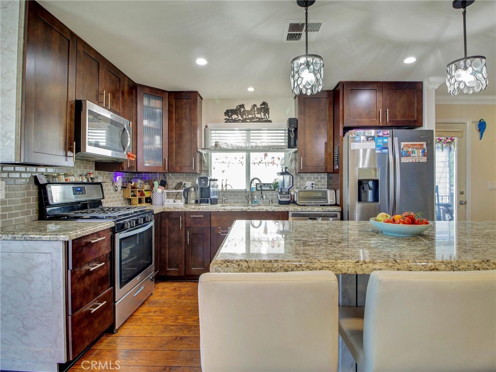2550 Pacific Coast Highway 255 Property Photo 13