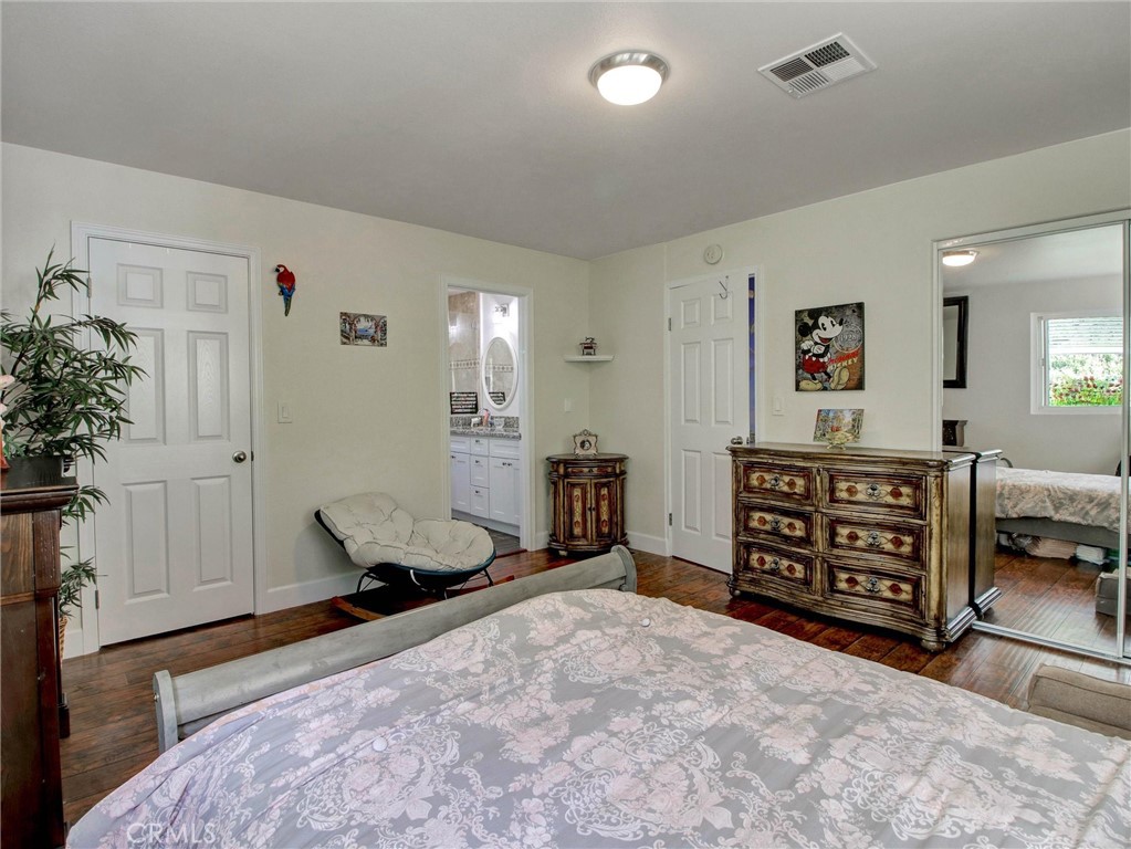 2550 Pacific Coast Highway 255 Property Photo 26