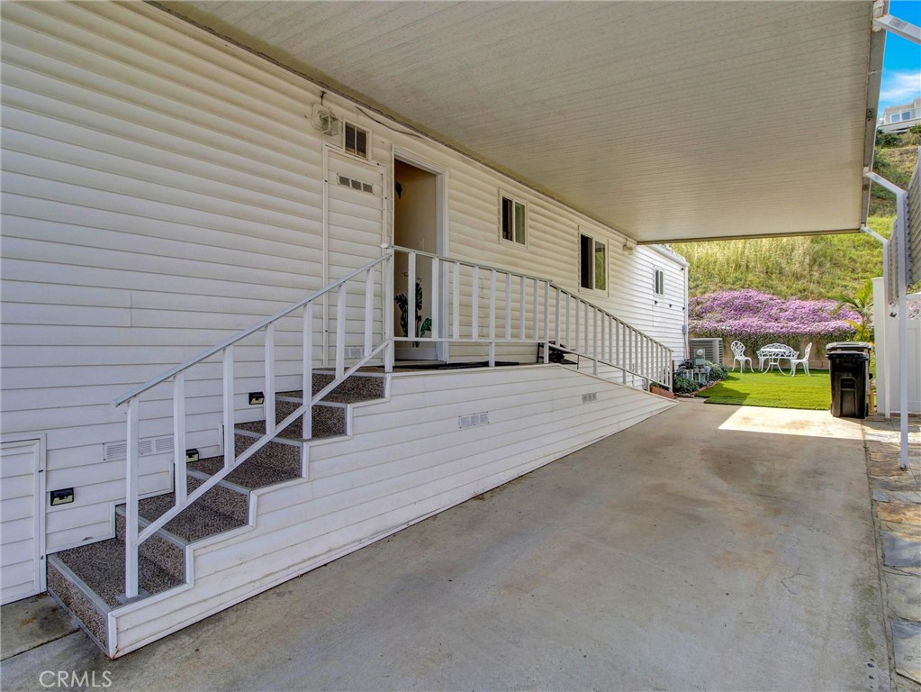 2550 Pacific Coast Highway 255 Property Photo 37