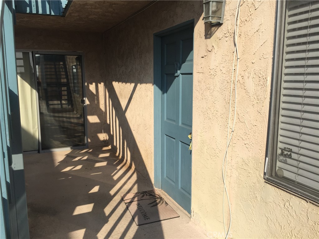 637 Manhattan Beach Boulevard Property Photo 19
