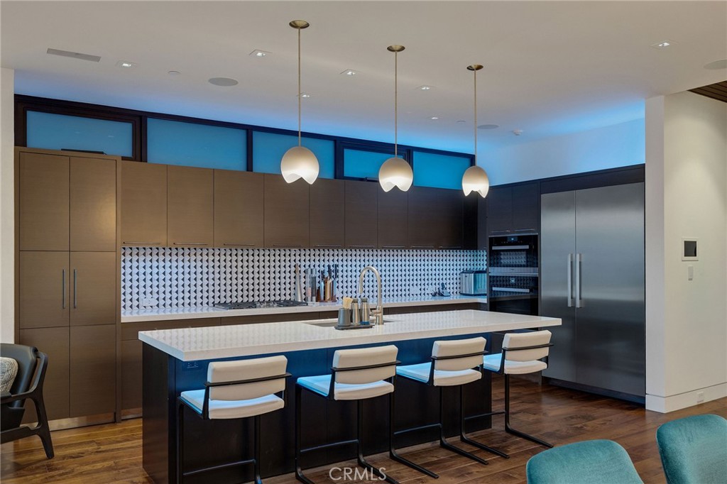 1204 The Strand Property Photo 15