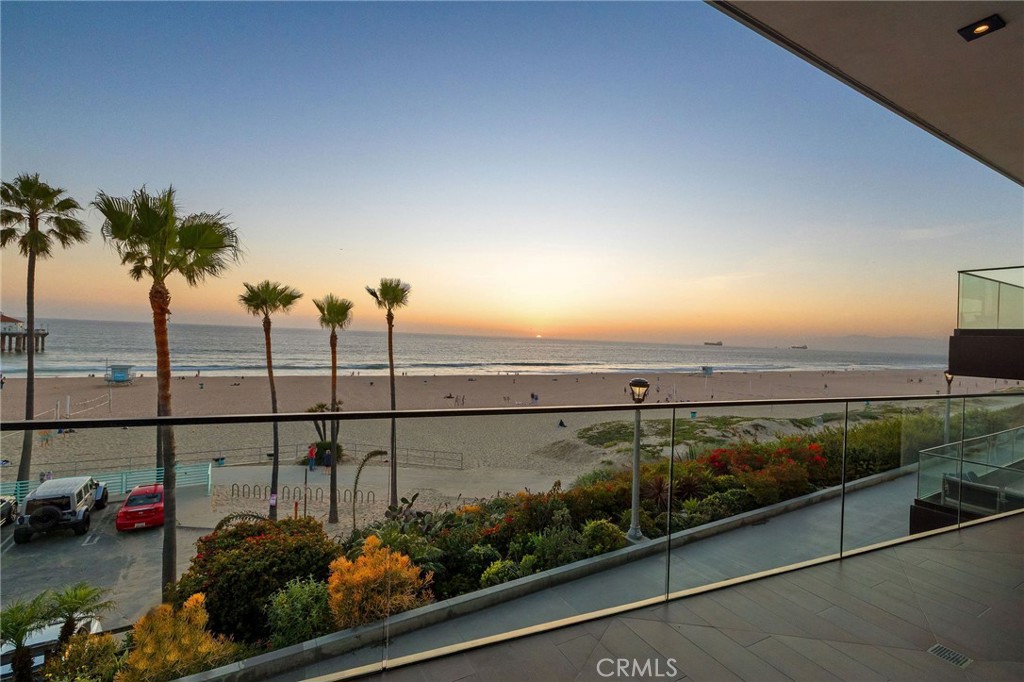1204 The Strand Property Photo 18