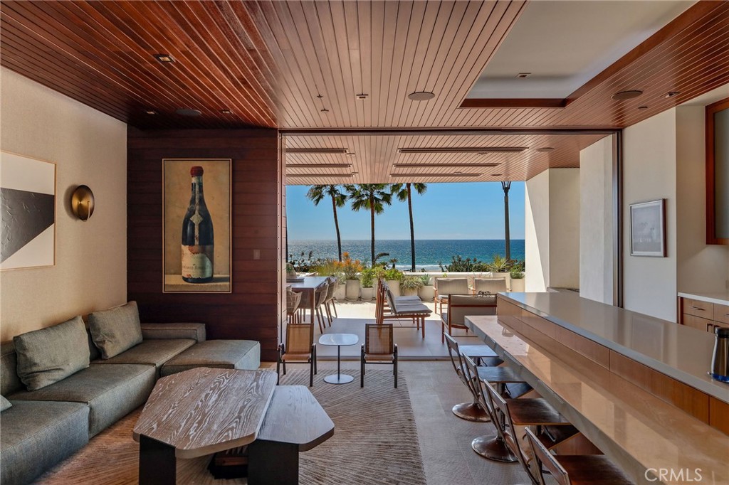 1204 The Strand Property Photo 35