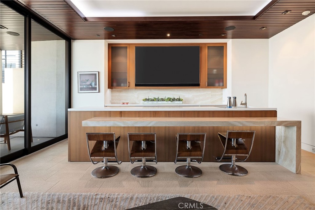 1204 The Strand Property Photo 38