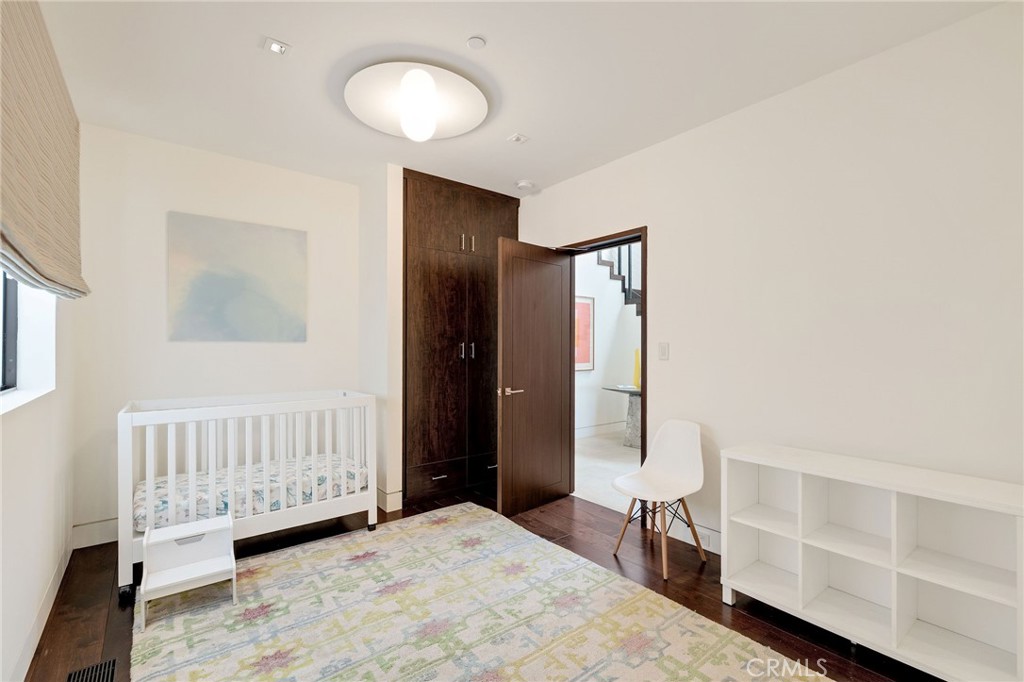 1204 The Strand Property Photo 44