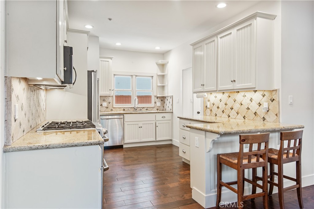 420 S Broadway A Property Photo 7