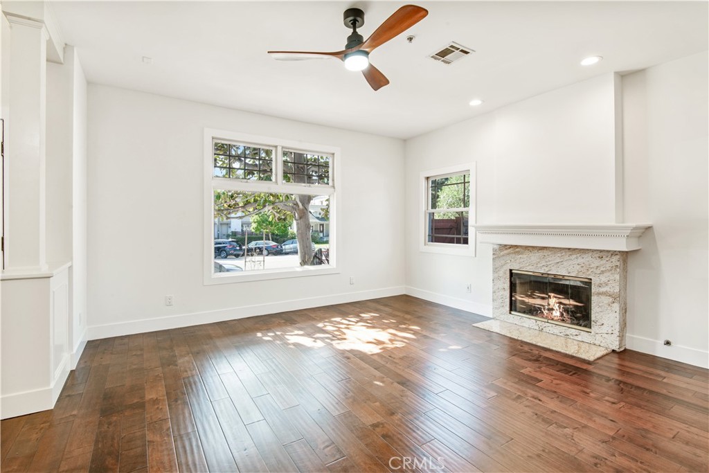 420 S Broadway A Property Photo 10