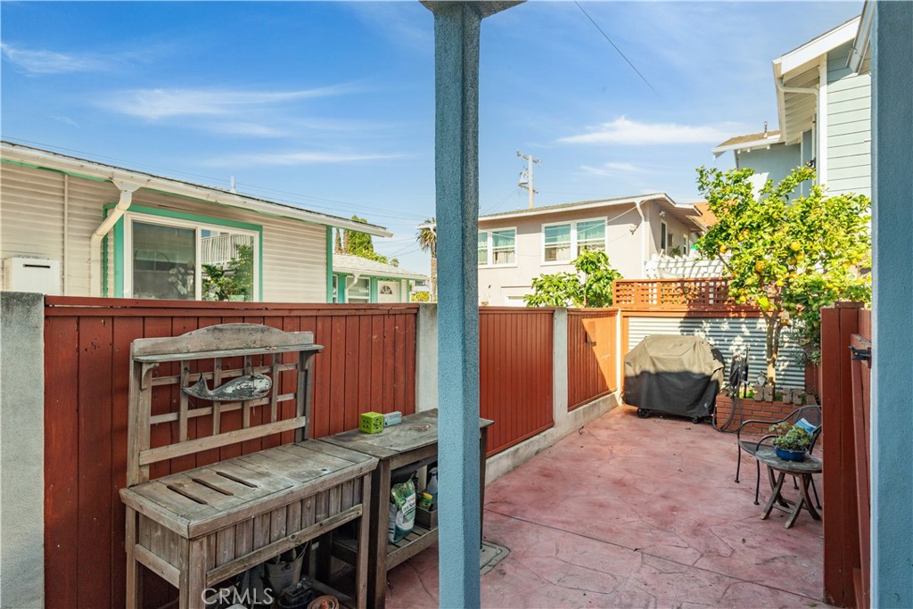 420 S Broadway A Property Photo 28