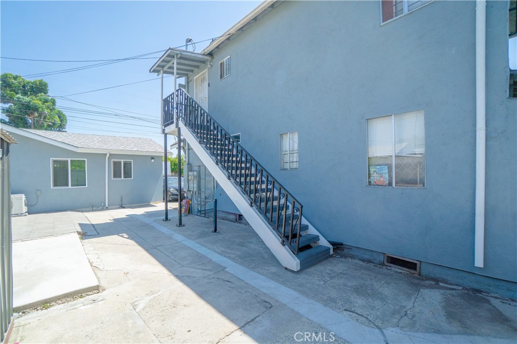 7721 Bell Avenue Property Photo 4