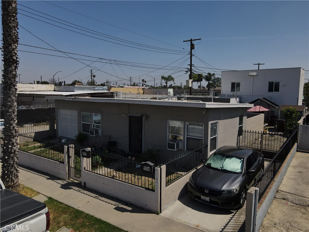 114 S Thorson Property Photo 1