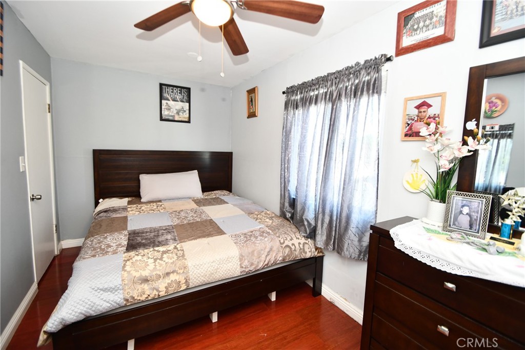 114 S Thorson Property Photo 11