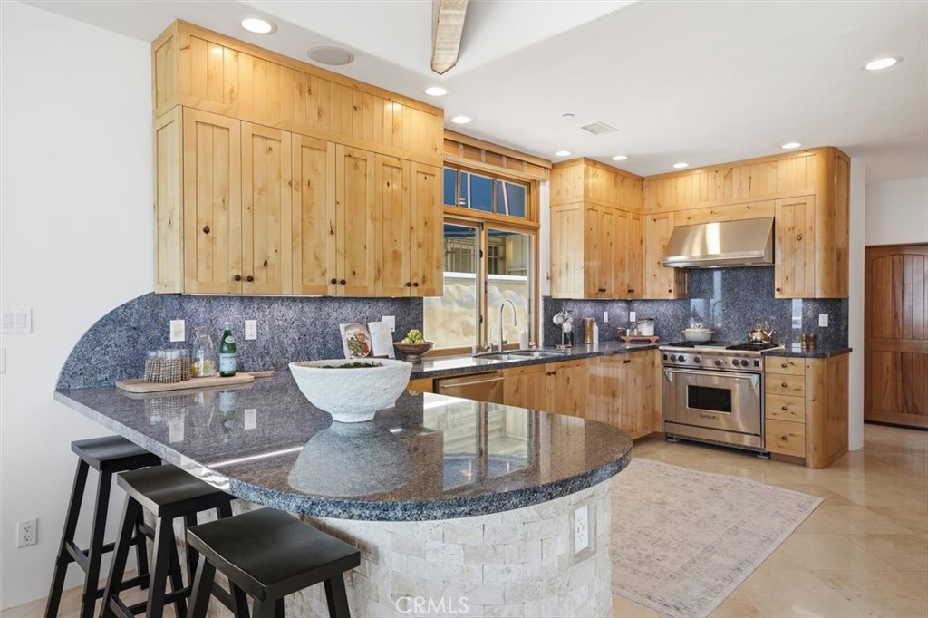 807 Esplanade Property Photo 10