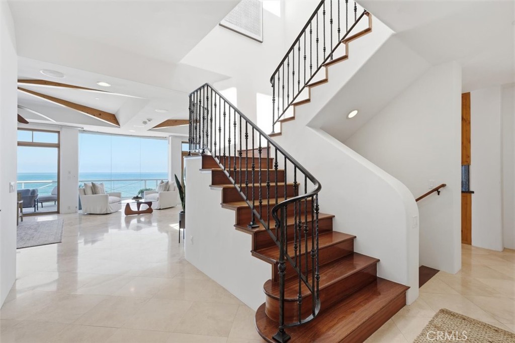 807 Esplanade Property Photo 13
