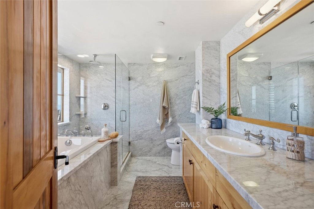 807 Esplanade Property Photo 27