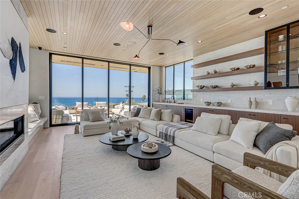 1404 Manhattan Property Photo 25