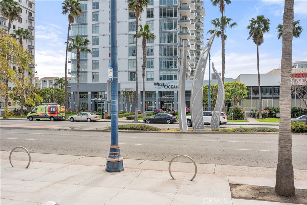 400 W Ocean Boulevard 604 Property Photo 1