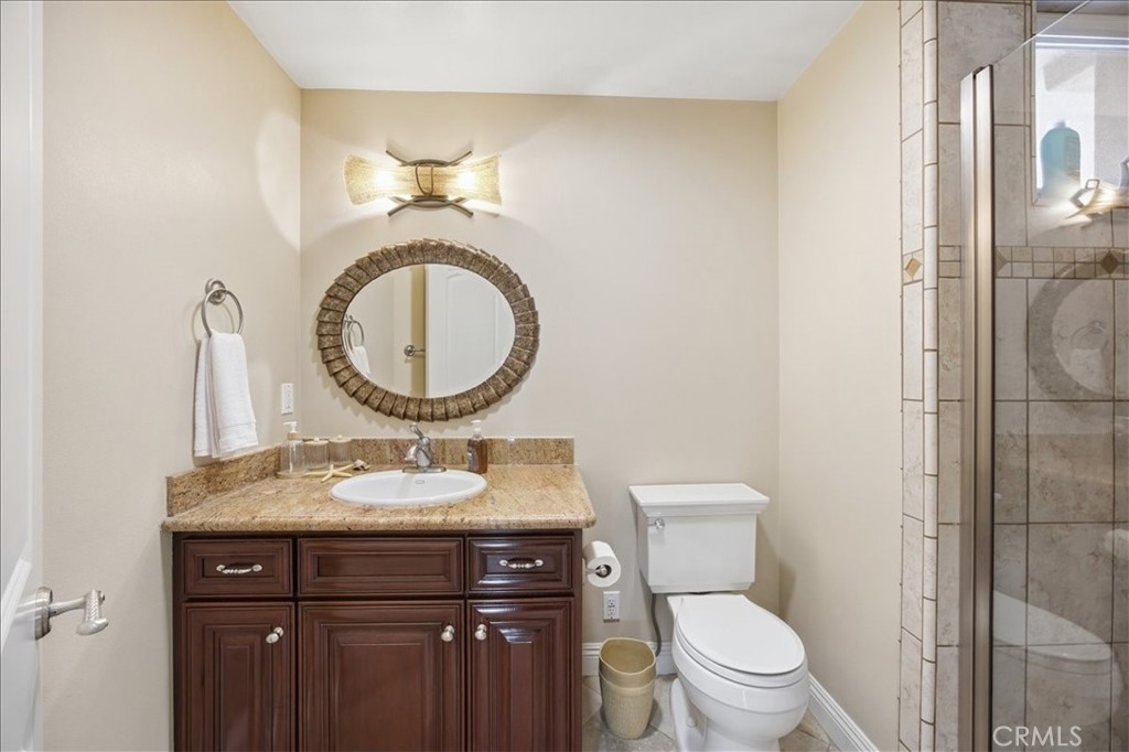 1805 Speyer Lane B Property Photo 10