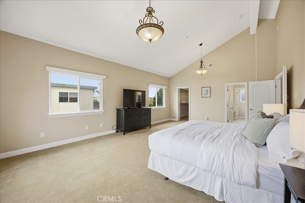 1805 Speyer Lane B Property Photo 13