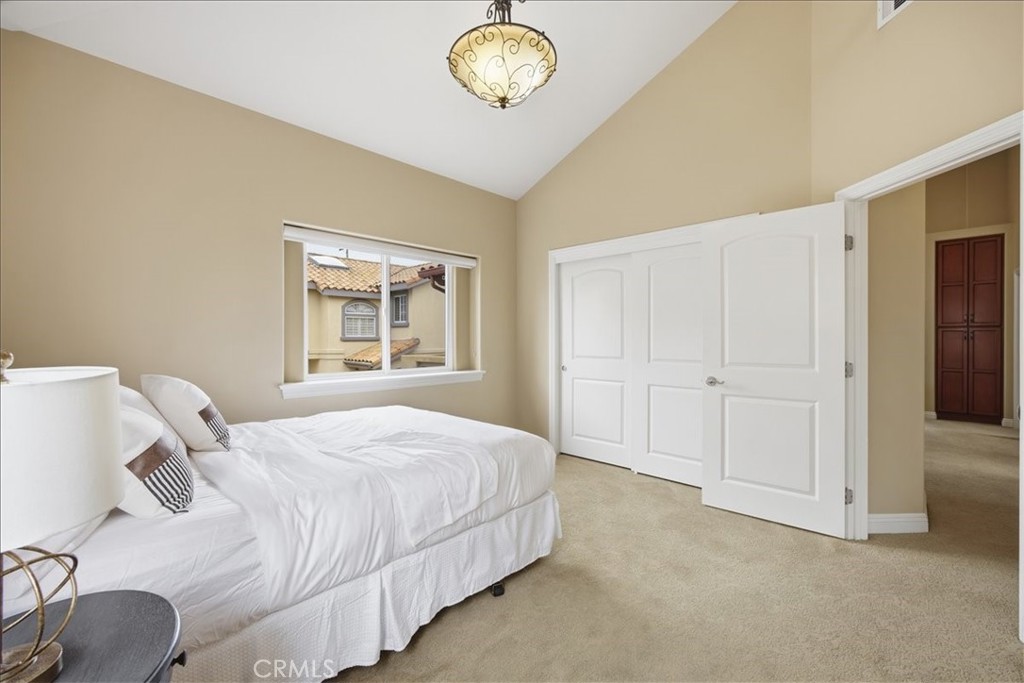 1805 Speyer Lane B Property Photo 25