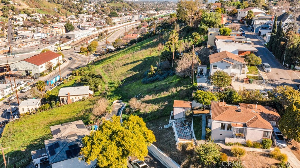 1922 Seigneur Avenue Property Photo 8