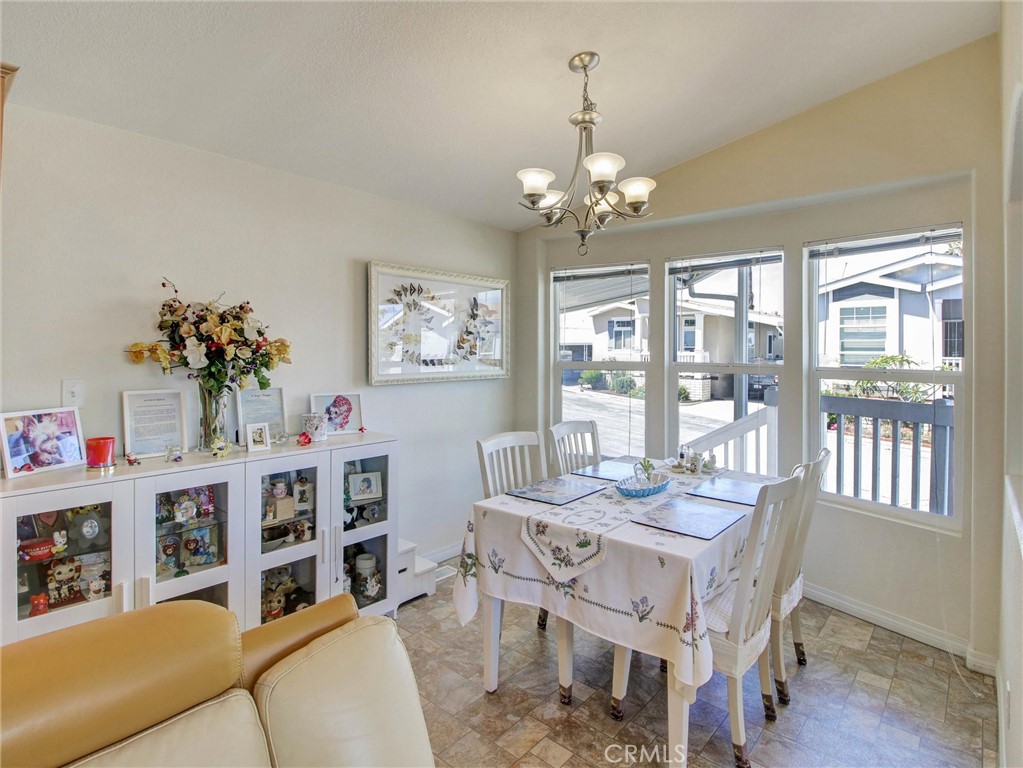 2550 Pacific Coast Highway 51 Property Photo 9
