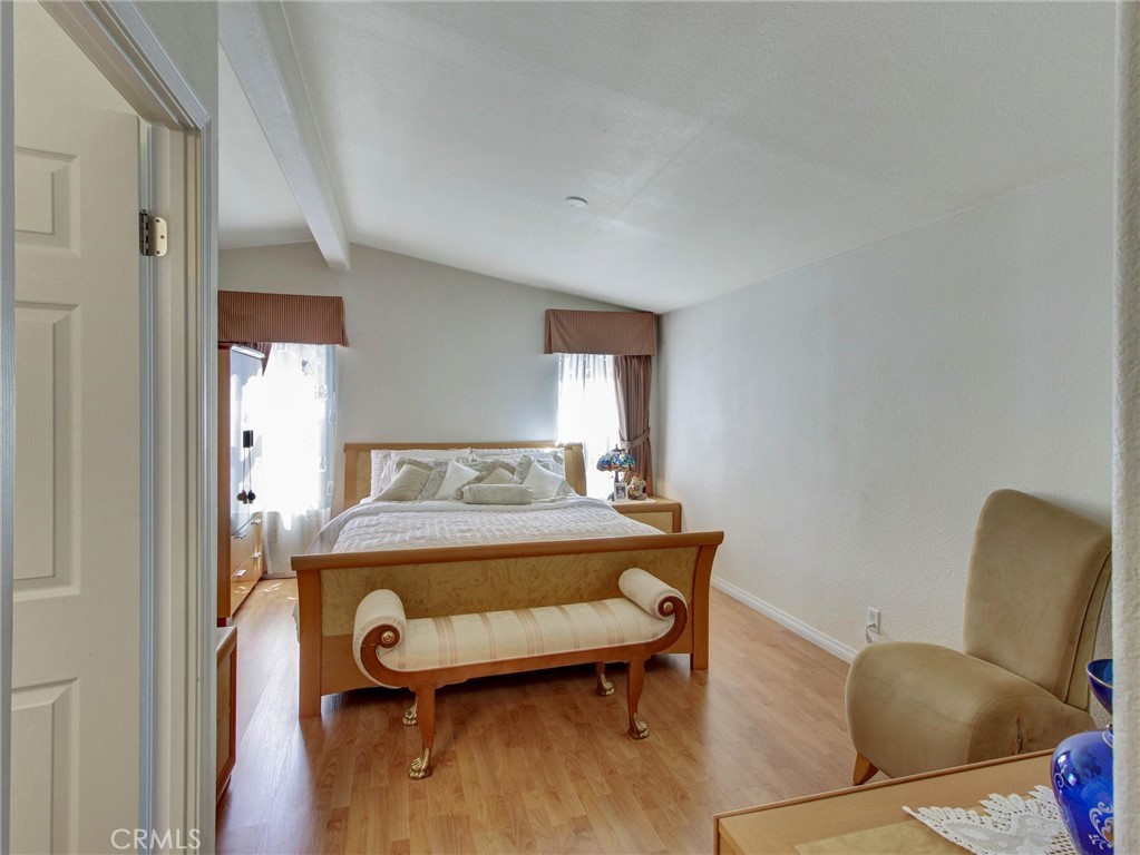 2550 Pacific Coast Highway 51 Property Photo 17