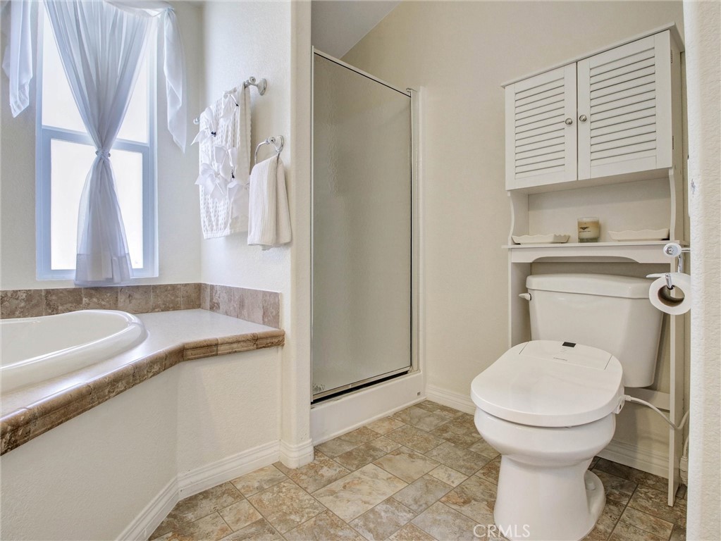 2550 Pacific Coast Highway 51 Property Photo 24
