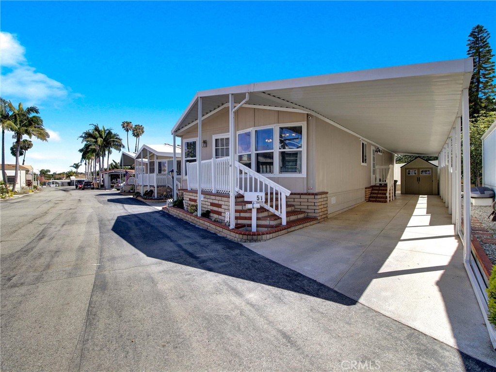 2550 Pacific Coast Highway 51 Property Photo 39