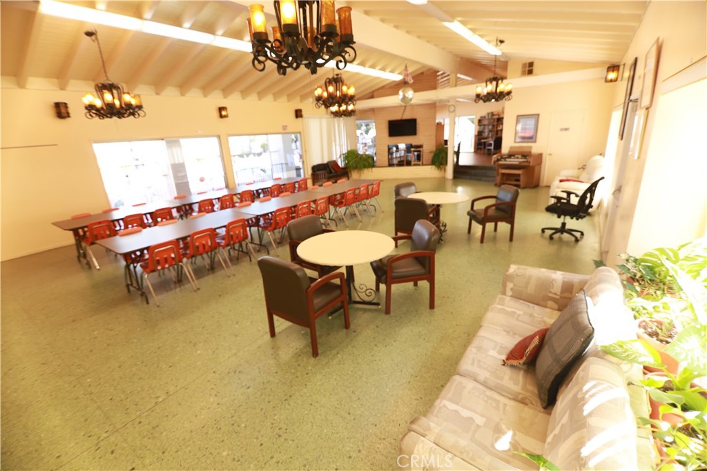2550 Pacific Coast Highway 51 Property Photo 46
