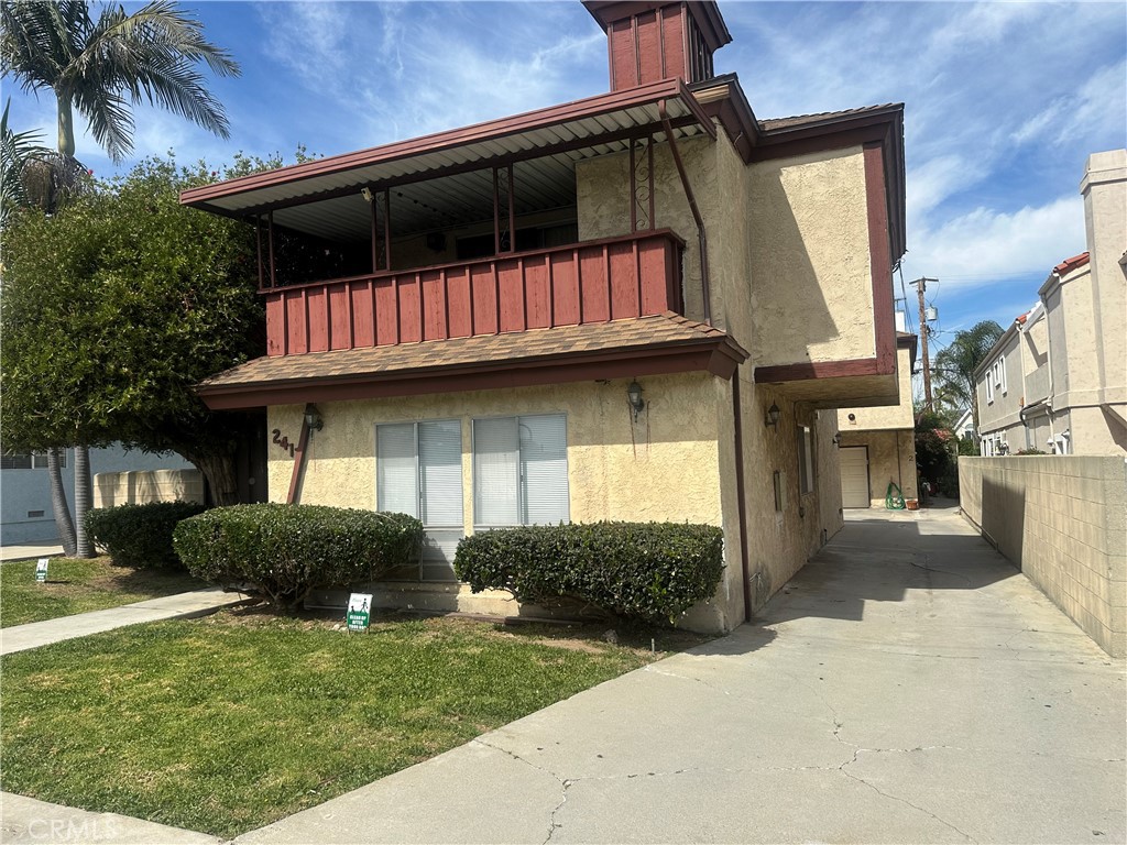 2417 Ruhland Property Photo 1