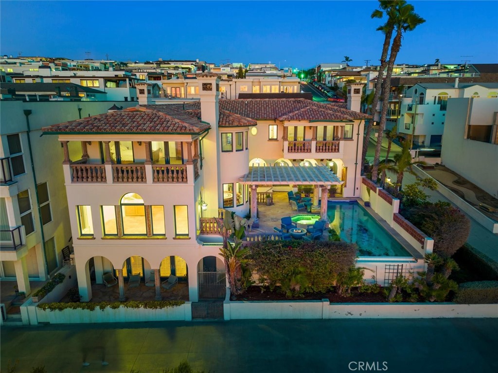 1500 The Strand Property Photo 3