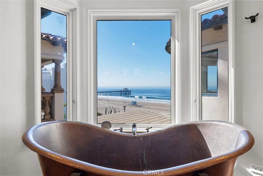 1500 The Strand Property Photo 37
