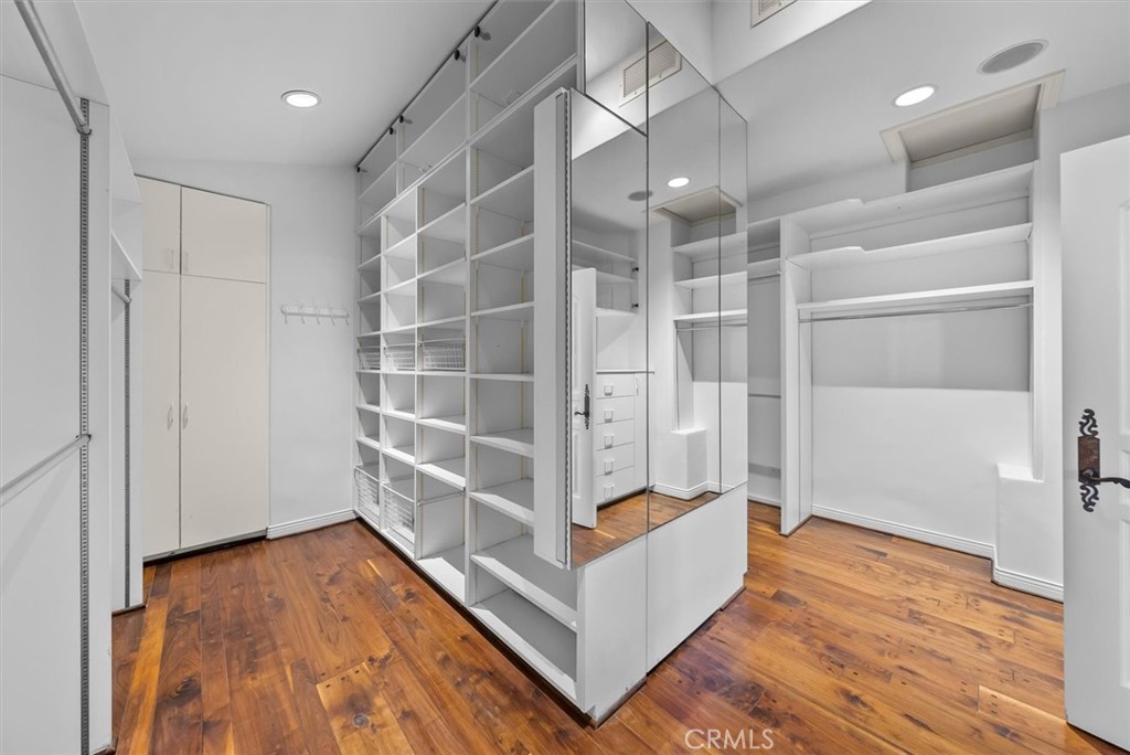1500 The Strand Property Photo 39