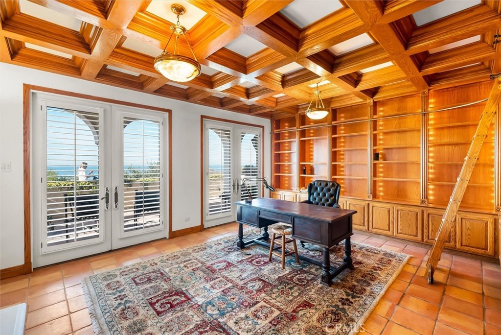 1500 The Strand Property Photo 45