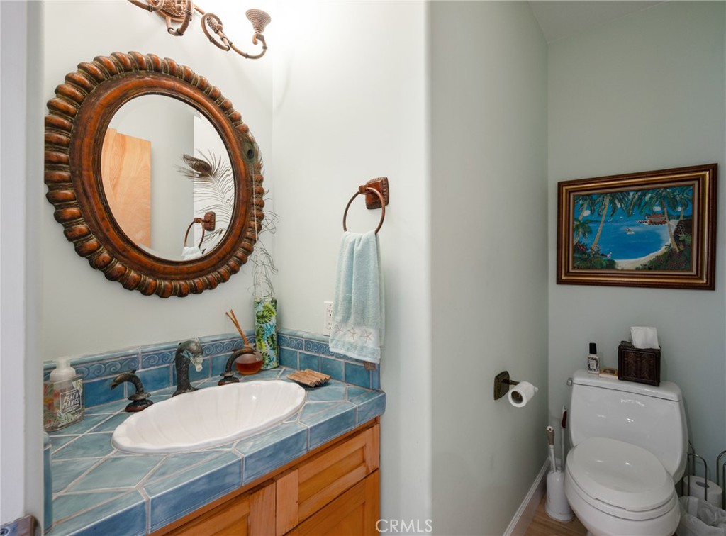 310 30th Property Photo 9
